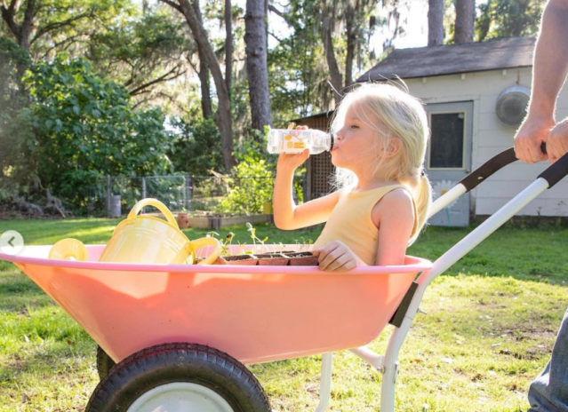 These Moms Discovered a Delicious Solution to Help Kids Stay Hydrated and Inspired This Summer