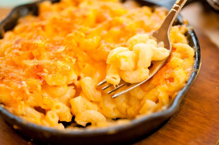 how to make mac n cheese tangier