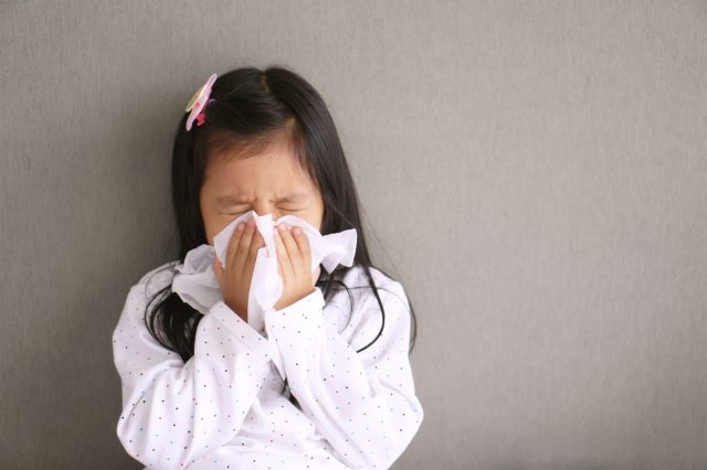 A Pediatrician Mom Shares 10 Tips to Survive Cold & Cough Season