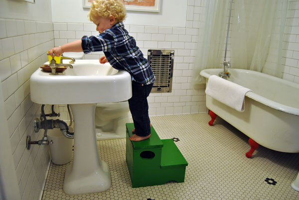 built-by-kids-step-stool-10