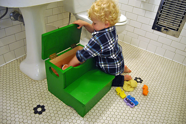 built-by-kids-step-stool-11