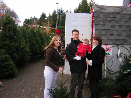 MJW family Christmas tree hunt