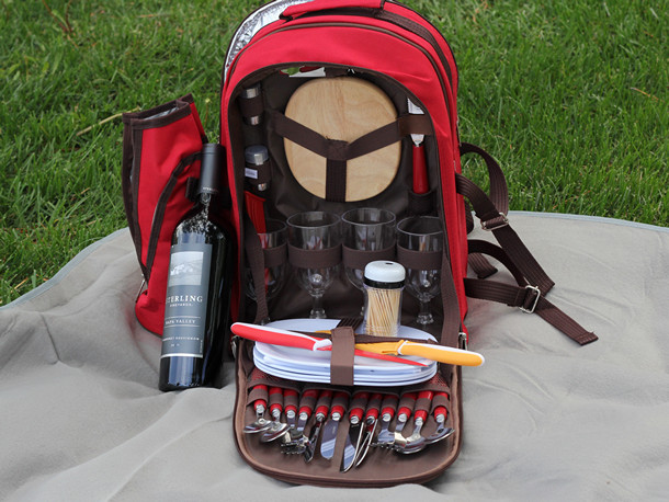 red envelope picnic backpack