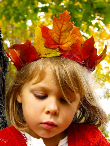 leaf crowns are a wonderful fall craft for kids