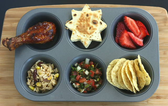 Muffin Tin Lunch & Snack Tray – Food Play Go