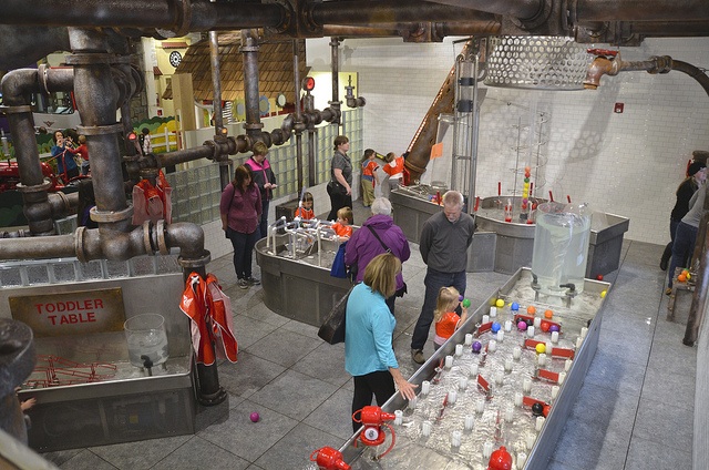 Water Table at Imagine museum