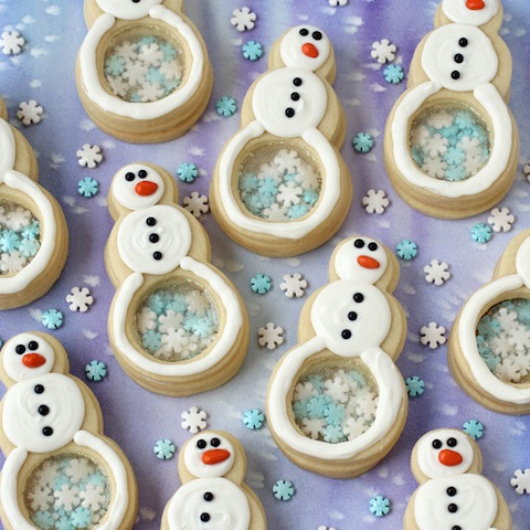 hungry-happenings-snowflake-filled-snowman-cookies