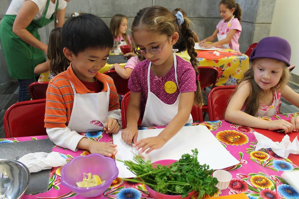 New Childrens Museum Cooking Class 