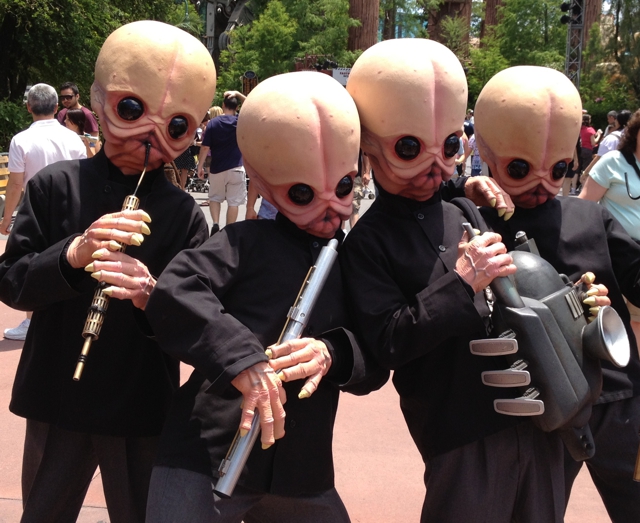 Cantina Band