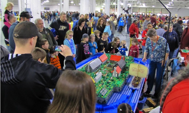 A Ginormous LEGO Convention Is Coming to Town! Here’s the Scoop.
