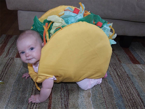 baby-taco-costume