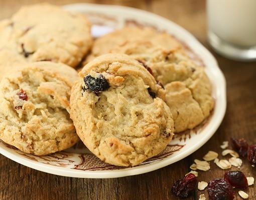 cranberry-almond-flour-cookies-recipe-featured-510x400