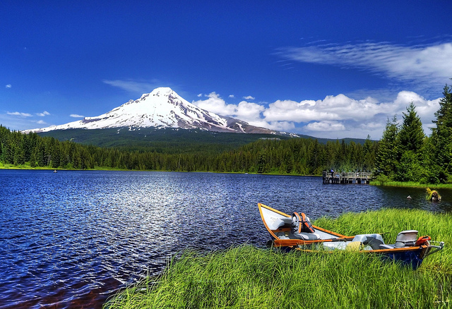 beautiful lake kayak