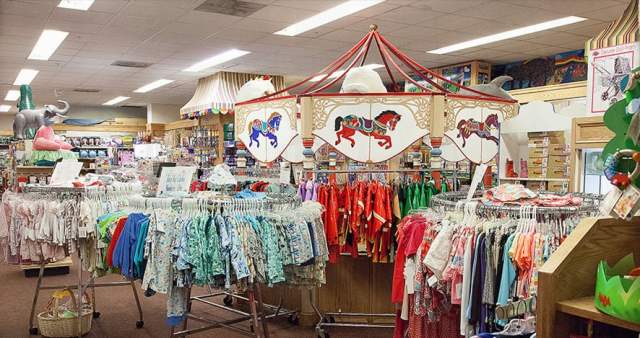 Totes Adorbs! D.C.’s Cutest Shops for Baby Shower Gifts