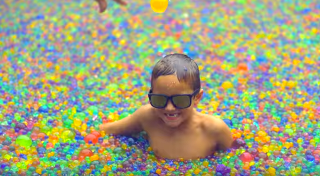 A Swimming Pool of Orbeez Is All Kinds of Scientific Fun
