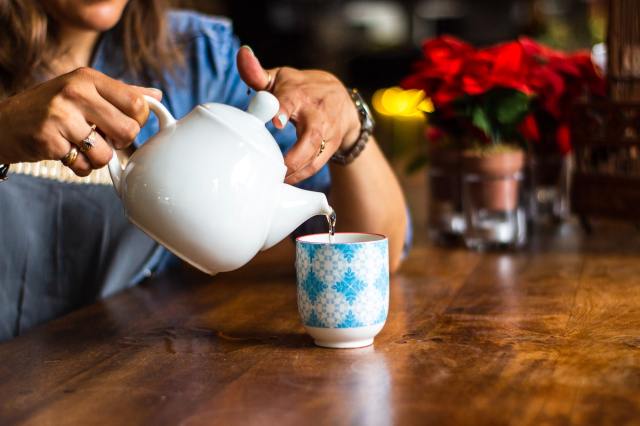 The Mind-Body Wellness Benefits of Tea for Parents