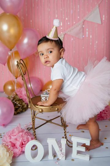 13 Adorable Outfits for Baby's First Birthday