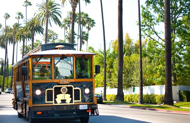 beverly-hills-trolley-with-palm-trees