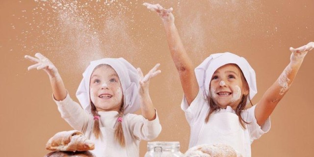 5 Fun & Festive Holiday Cooking Classes for Kids