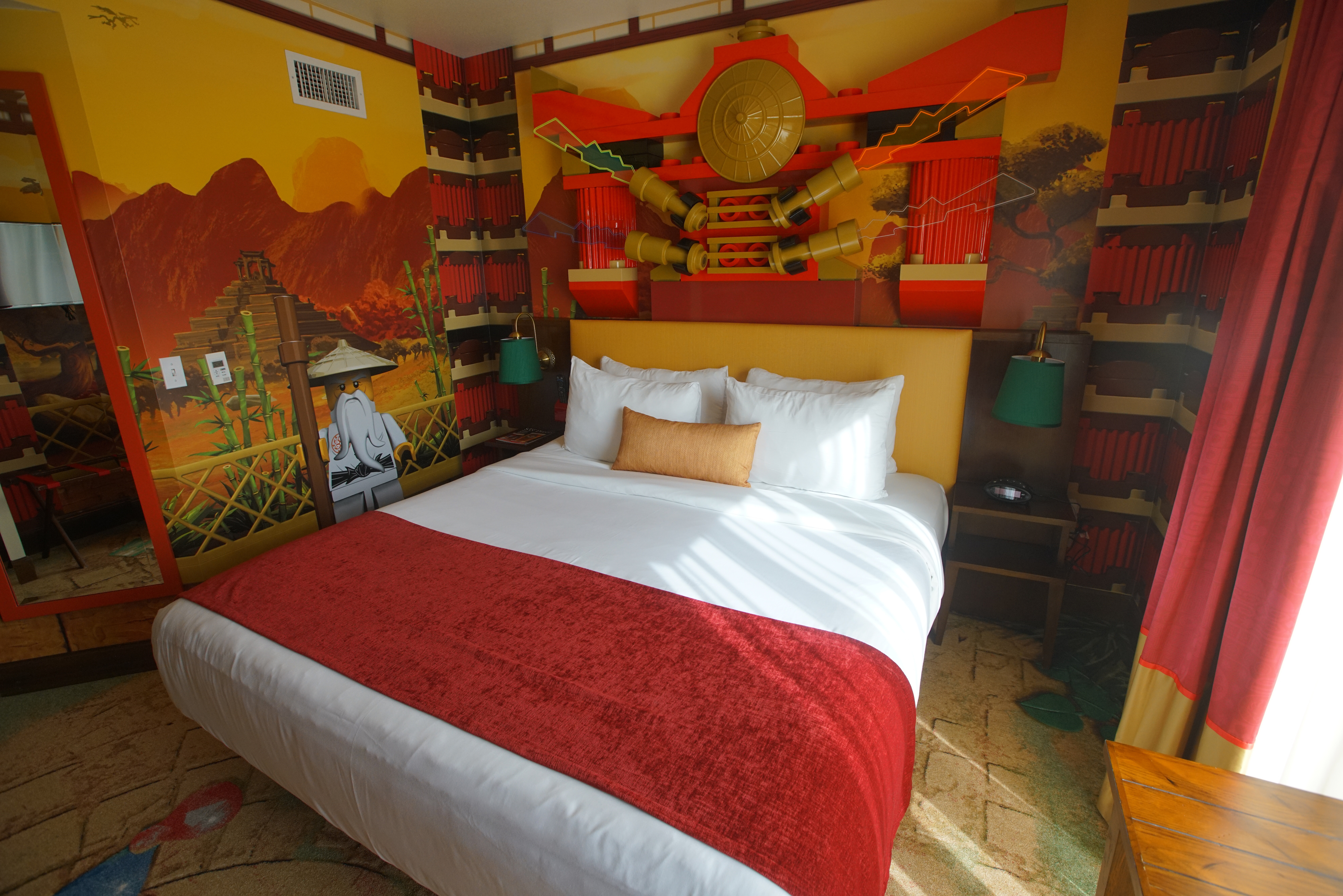 Just NINJAGO-Themed Rooms at LEGOLAND Hotel - Tinybeans