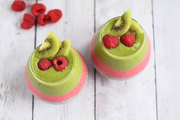 kiwi and raspberry chia pudding
