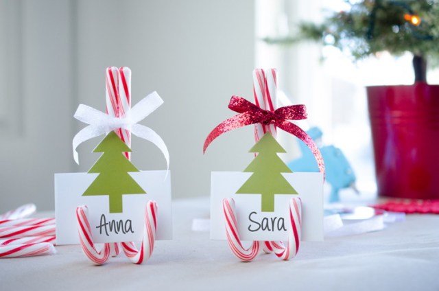 candy-cane-place-cards via Krazy Coupon Lady