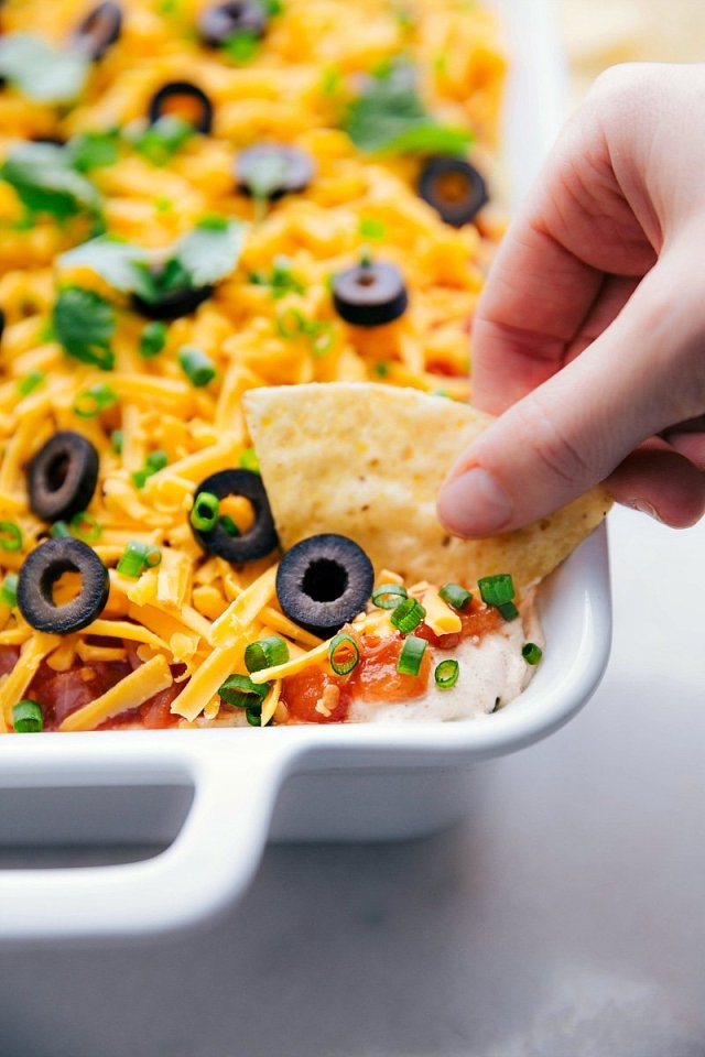7 layer bean dip is a good finger food