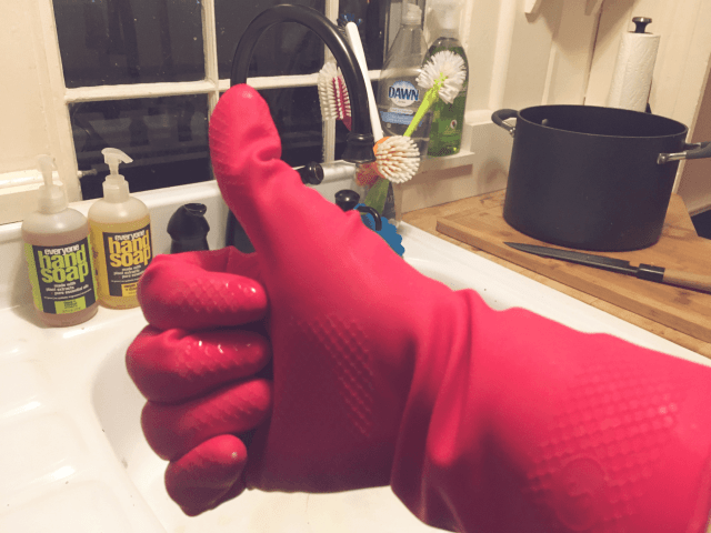 5 Spotless Reasons Why Rubber Gloves Should Be Every Parent’s BFF