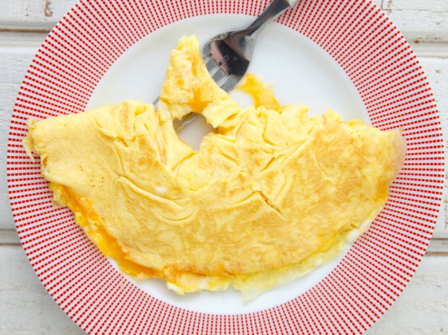How to Make an Omelet - Kristine's Kitchen