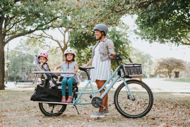 family bike rentals in chicago, biking in chicago, family biking in chicago, biking resources for families, where to rent a bike in chicago, buy a family bike in chicago