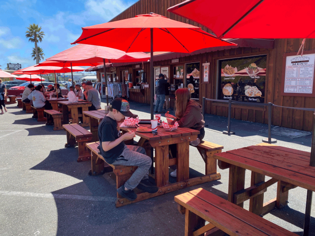outdoor dining in Morro Bay California