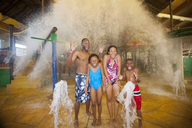 family at great wolf lodge chicago waterpark