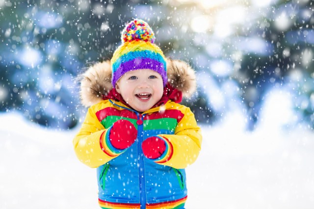 Welcome, Winter! 8 Outdoor Adventures to Take with Kids Now