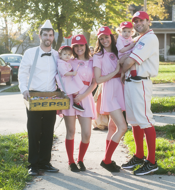 A League of Their Own Family Halloween Costume