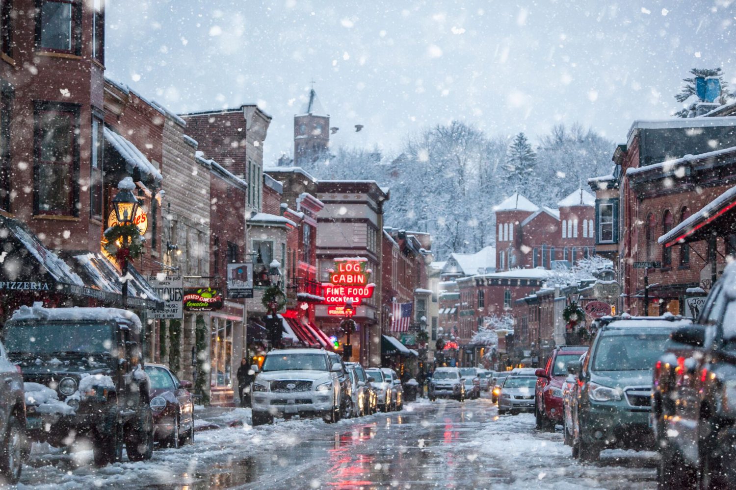 Christmas & Wintertime Adventures in Galena, Illinois