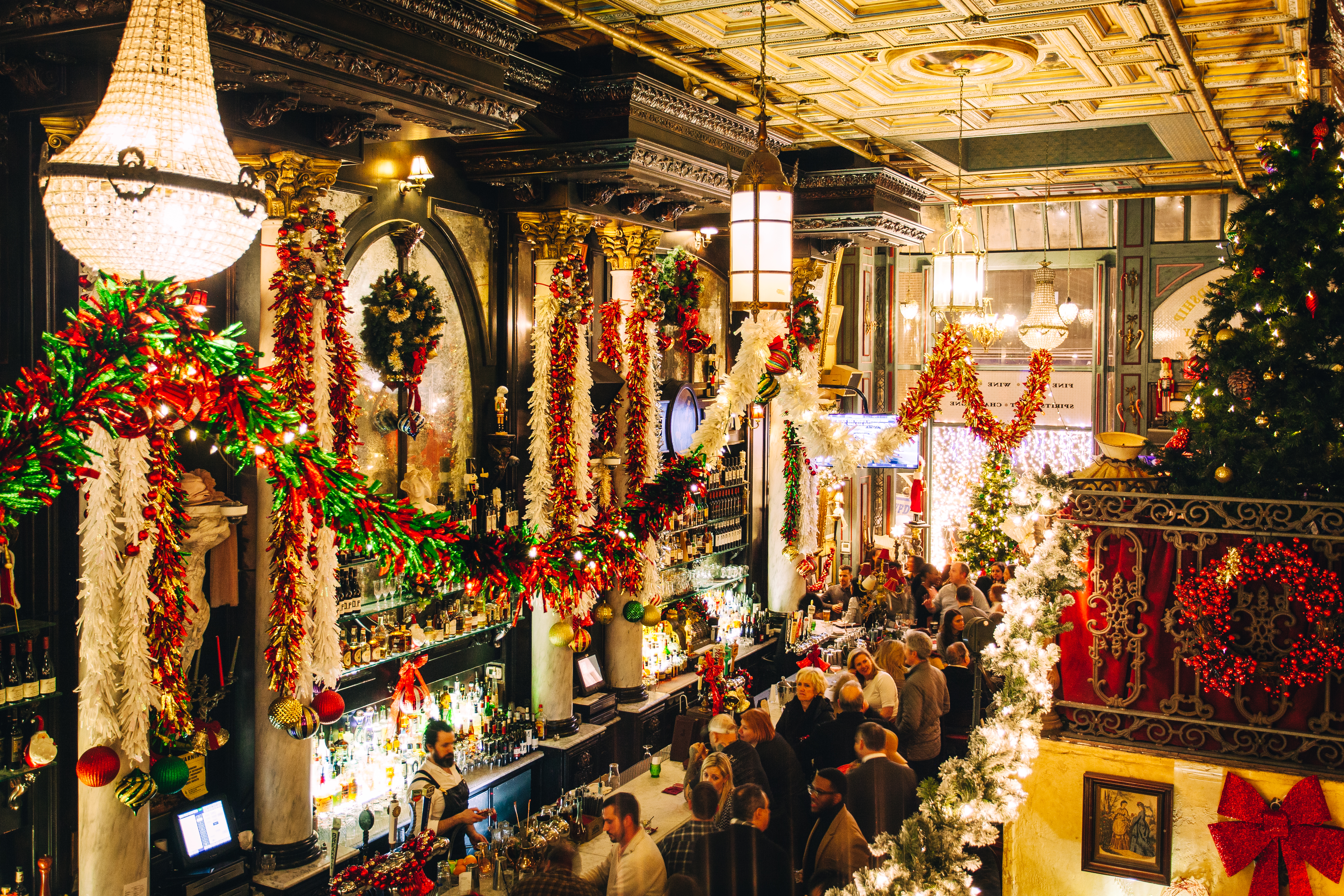 Deck The Food Halls NYC Restaurants With Amazing Christmas Decorati   Img 9775 