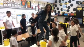 second grade teacher dancing to Lizzo