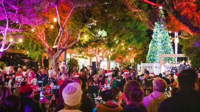 best christmas tree lighting ceremonies in LA