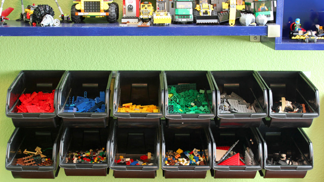 using bins are a good LEGO storage idea
