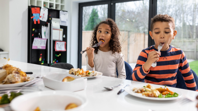 10 Tips & Tricks That’ll Get Your Kids to Eat Better