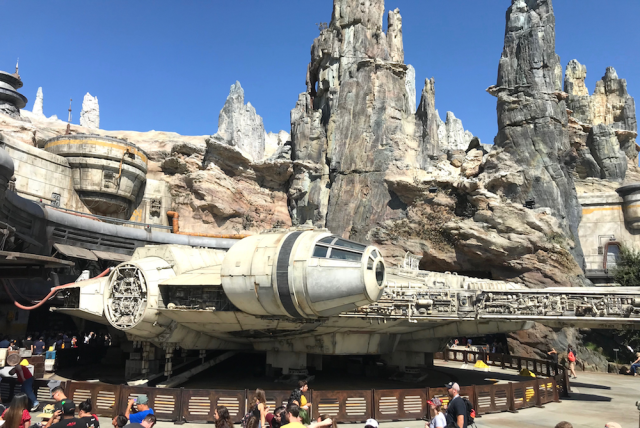 Star Wars, Galaxy's Edge, Disneyland, Millennium Falcon