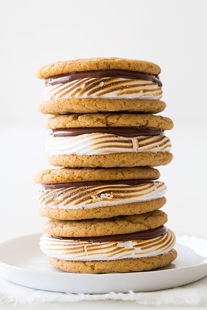 s'mores recipes for a cookie sandwich