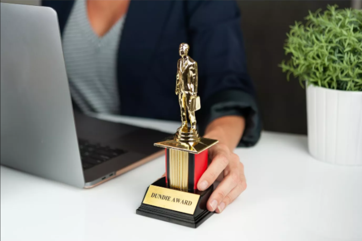 The Office Dundie Award Is The Ultimate Reward For A Job Well Done Tinybeans