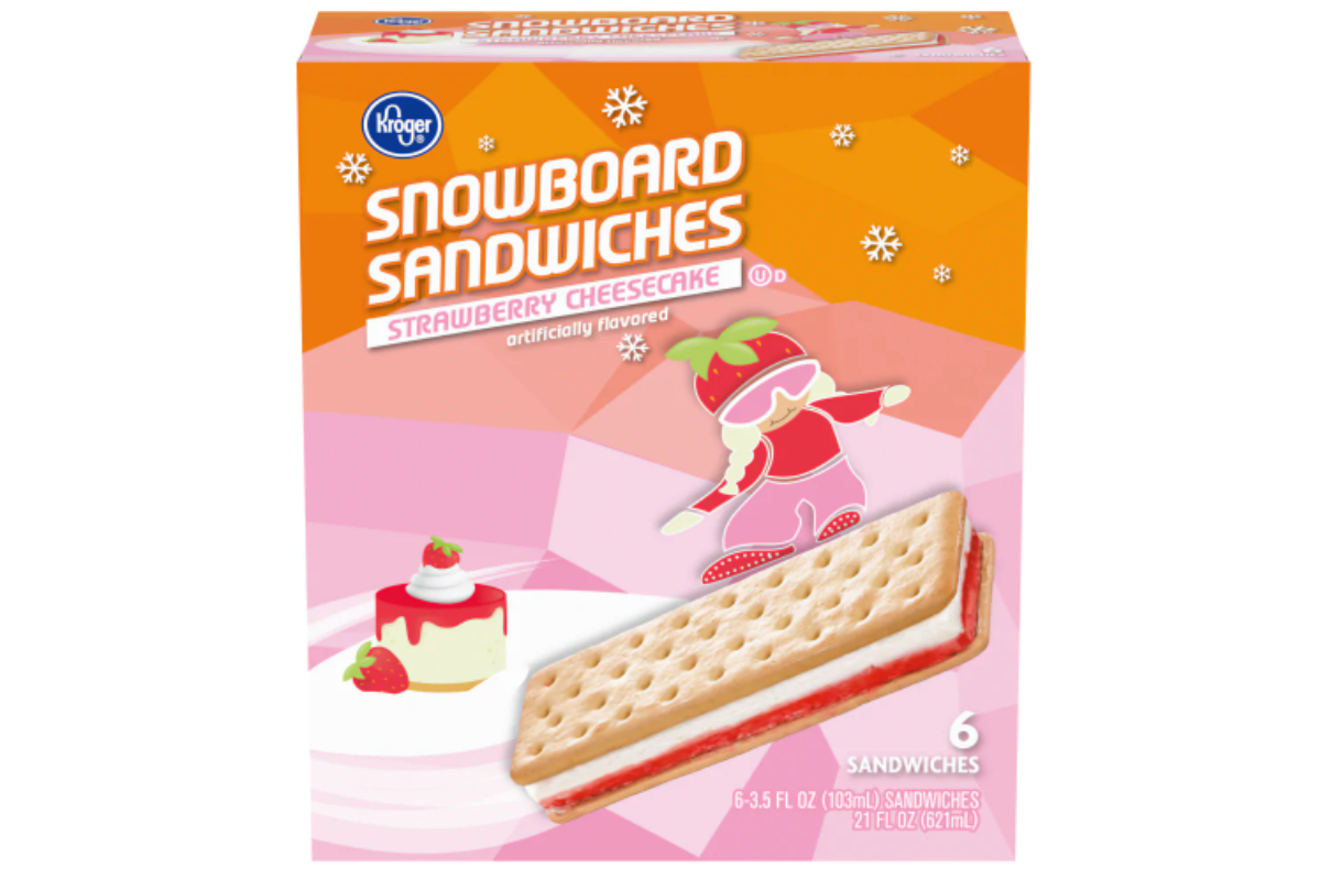 these-strawberry-cheesecake-ice-cream-sandwiches-are-a-must-have