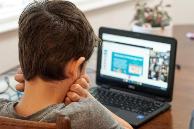 3 Remote Work Tips to Help Your Kids Adapt to Distance Learning