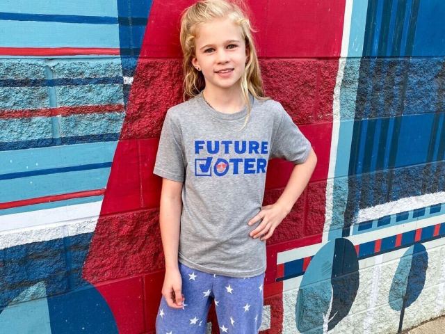 Chicago’s Makoshey Helps Kids Show Their Future-Voter Pride