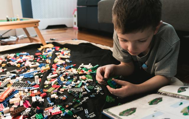 10 Tips for Organizing LEGOS