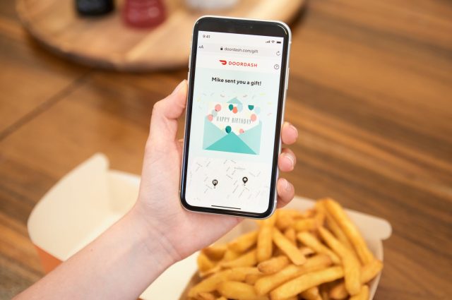 DoorDash Is Giving You $10 Off Your Order––Here’s How