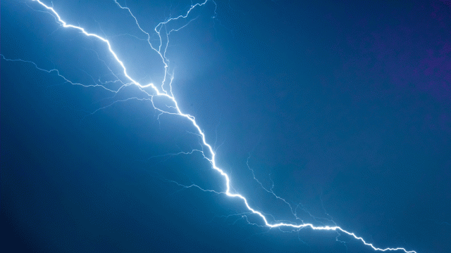 lightning for science trivia for kids