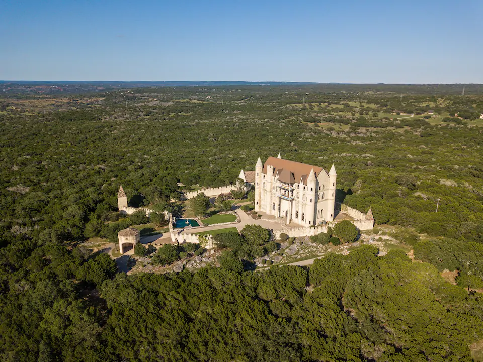 The Best Airbnb Castle Rentals For Families | 2020